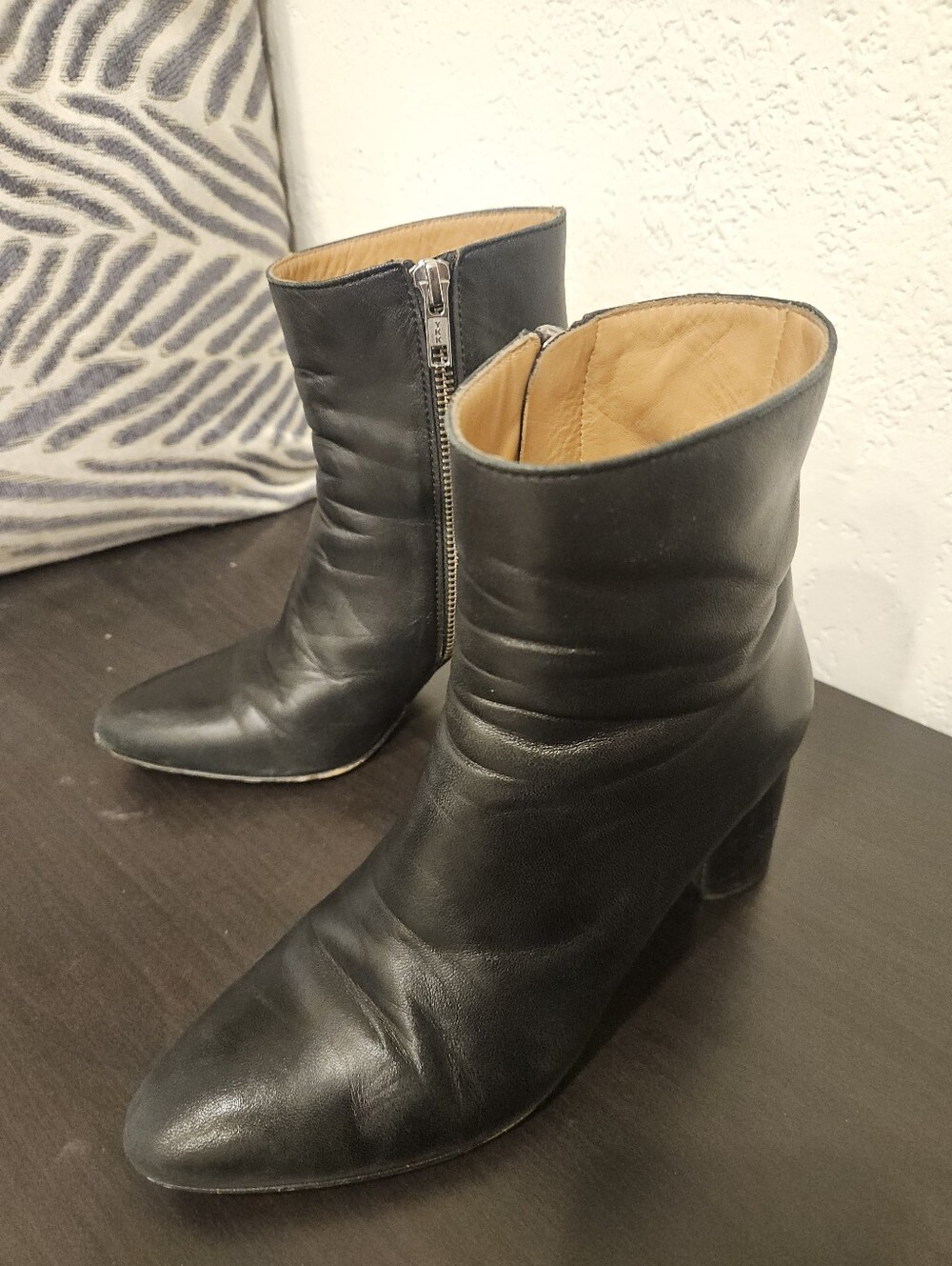 Apc Leather Boots Womens Size 36 Or US 5.5 - 6 Genuine Leather Made In Portugal.